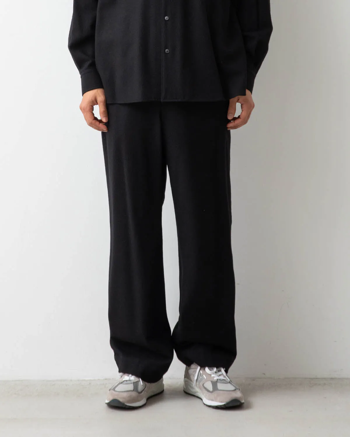 AIRY SMOOTH CASHMERE DRAWSTRING PANTS