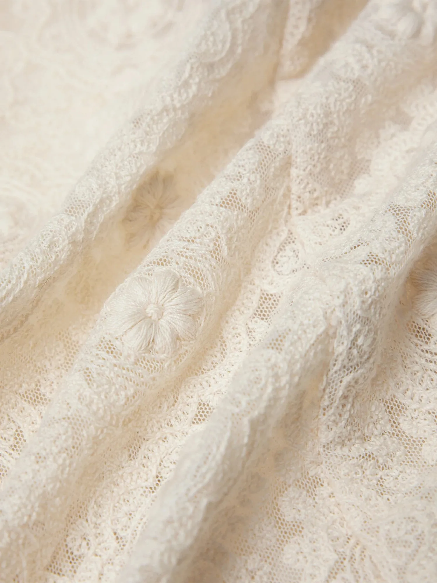 Amoretu 50% Cotton Boat Neck Embroidered Lace Vest